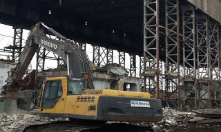 Демонтаж ангаров в Великом Новгороде под ключ - стоимость от 1578 руб. | 2Землекопа-Влк