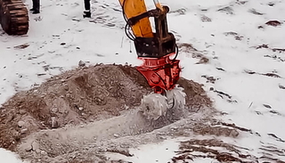 Копка промерзшего грунта вручную в Великом Новгороде – от 1263 руб. | 2Землекопа-Влк